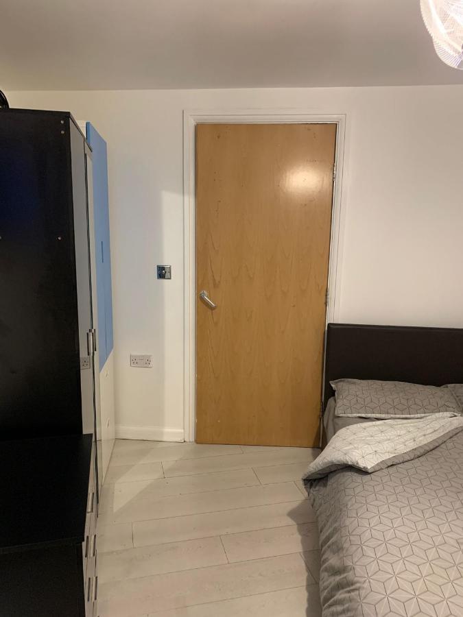 לונדון Room Near City מראה חיצוני תמונה