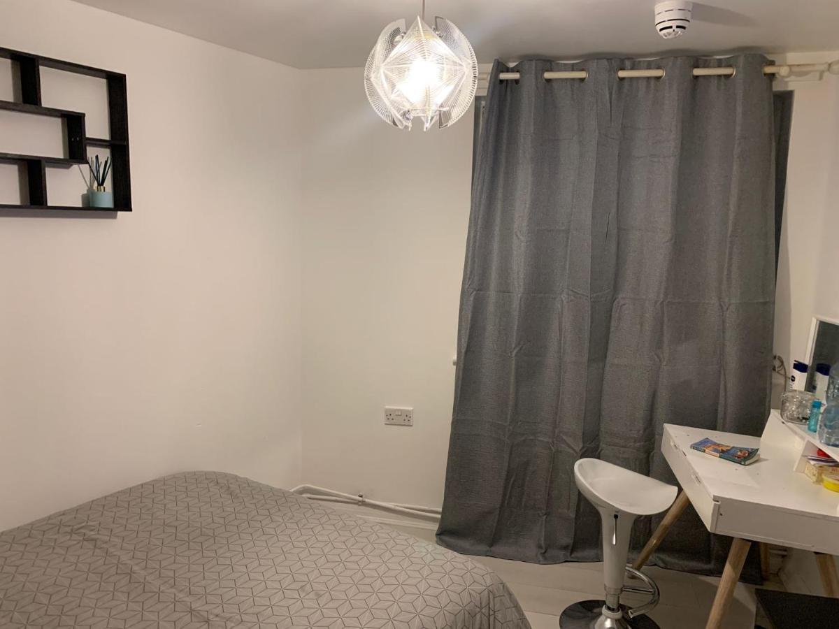 לונדון Room Near City מראה חיצוני תמונה