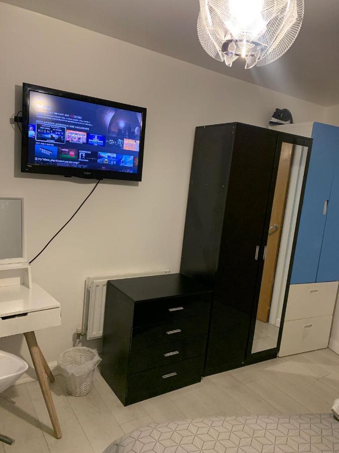 לונדון Room Near City מראה חיצוני תמונה